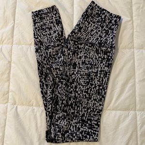 Lululemon Align Tights / high rise - Size 4